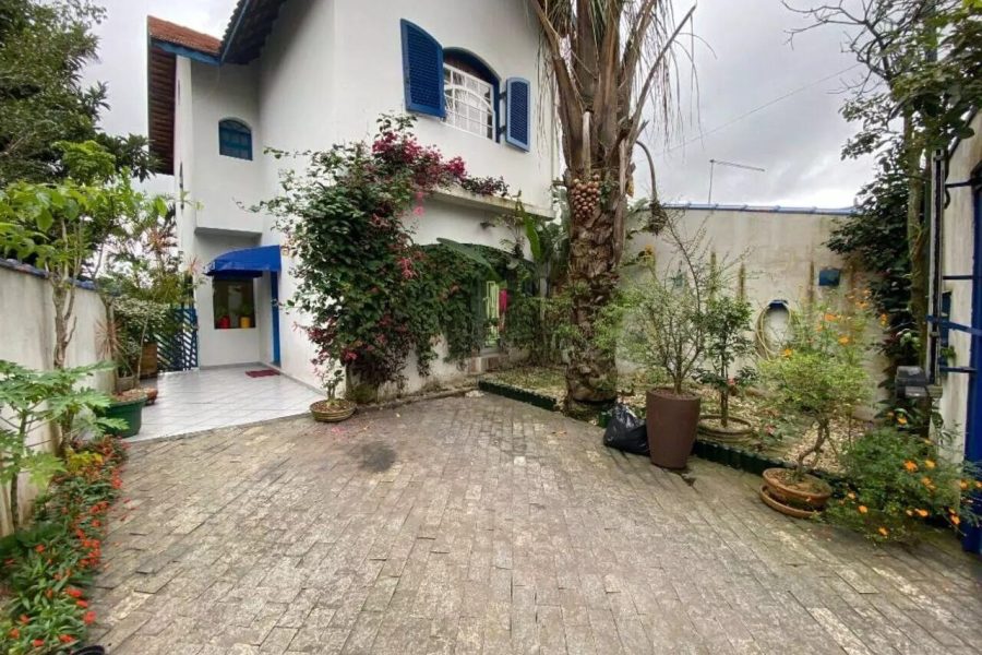 WhatsApp Image 2026-09-24 at 08.48.47 (1)